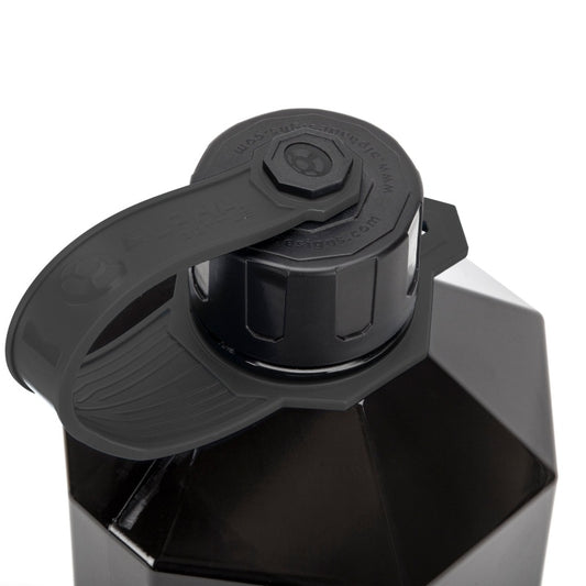ALPHA DESIGNS XXL-kanna 2400 ml – Smoke Black (svart rem)